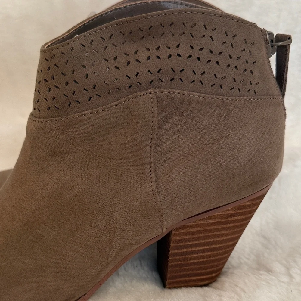 Violet & Red Jackson Lazer Cut Topline Booties In Taupe Faux Suede